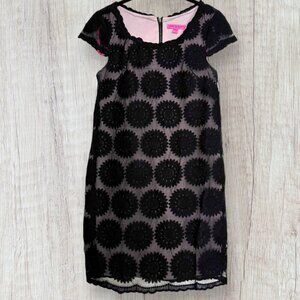 BETSEY JOHNSON Black Lace Flower Cap Sleeve Lavender Gray Lining Shift Dress 4